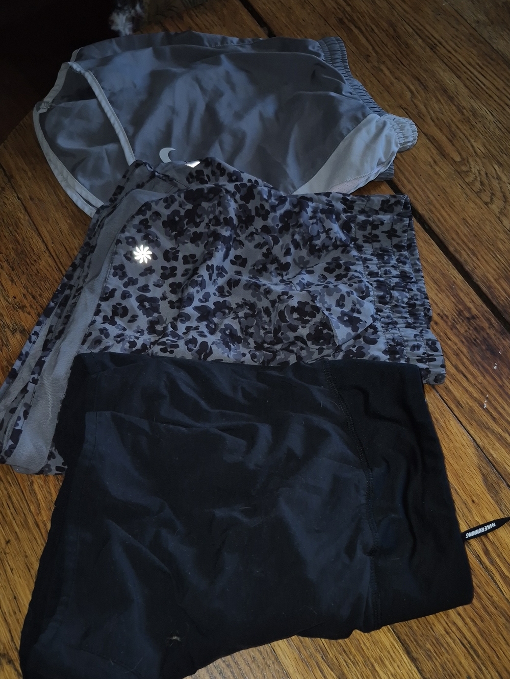 Nike And ATHLETA WORK OUT BUNDLE. All Size M.